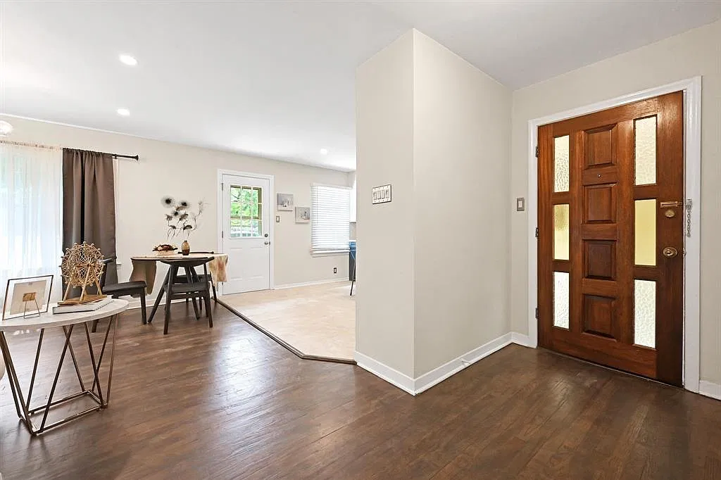 4 bed, 2.0 bath, 1664 sqft, $1,495 — Photo 3