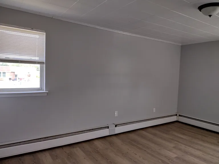 Emerson Apartments — Photo 11