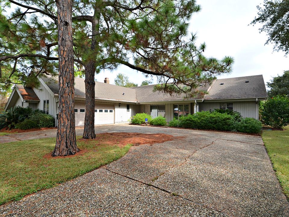 1st image of 3989 Chandelle Ln