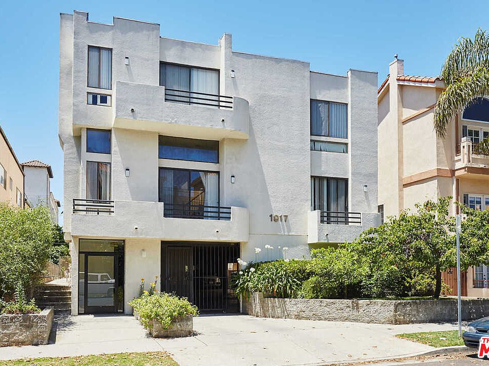 1st image of 1917 Manning Ave APT 4