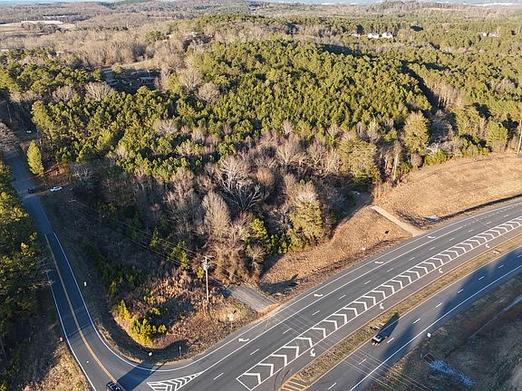 2nd image of 6410 Highway 140