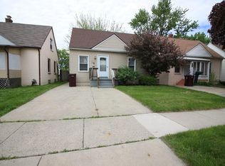 7217 Standard St, Center Line, MI 48015