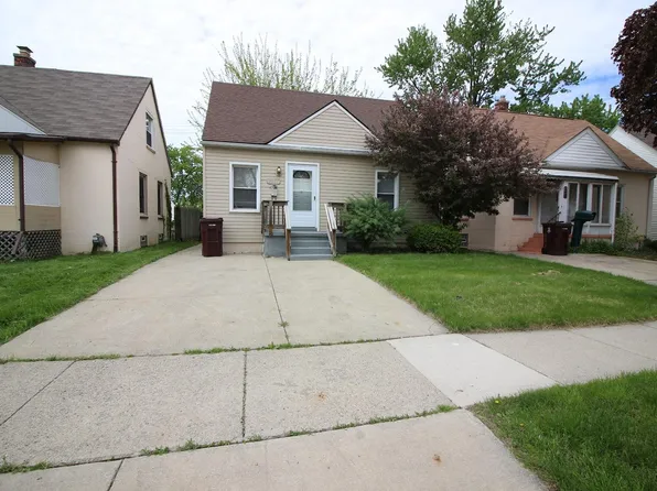 7217 Standard St, Center Line, MI 48015