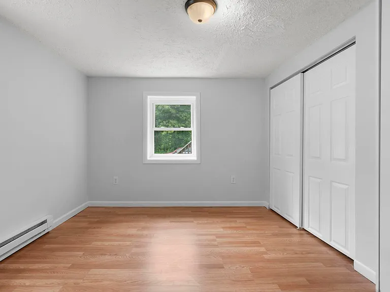 90 Everett St #2 — Photo 12