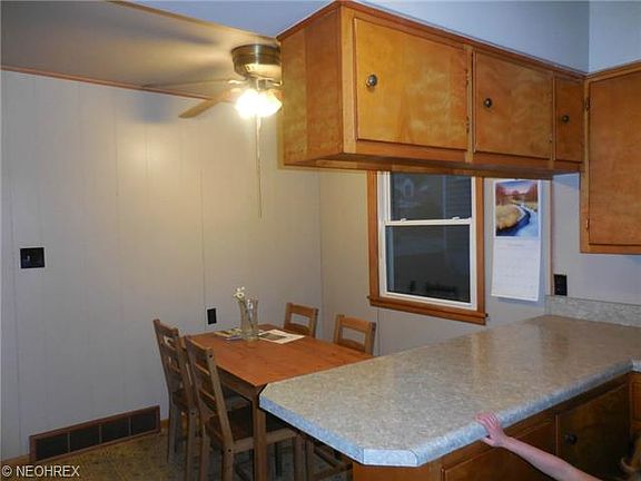 3rd image of 2238 8th St