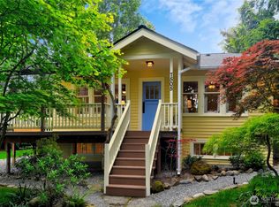 7505 32nd Ave SW, Seattle, WA 98126