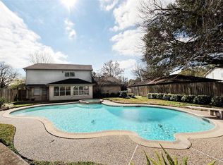 5638 Long Creek Ln, Houston, TX 77088