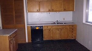 5th image of 420 E M St