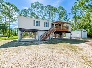 161 330th St, Suwannee, FL 32692