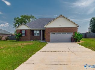 26074 Miller Ln, Elkmont, AL 35620
