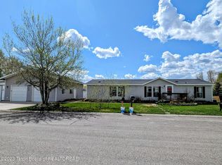 239 E Garnet Ave, Driggs, ID 83422