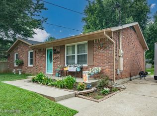 225 Beechwood Ln, Mount Washington, KY 40047