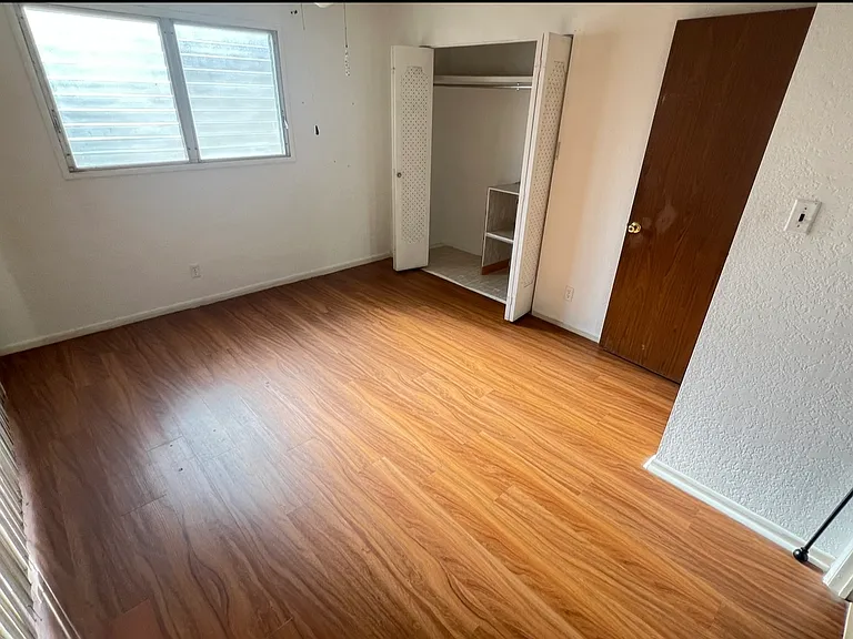 98-1658 Hoomaike St — Photo 4