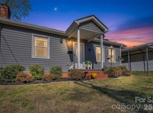 105 Hilltop Ln, Clover, SC 29710