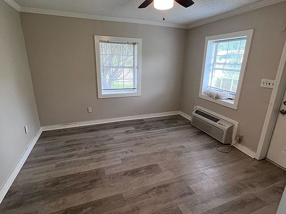 3rd image of 8020 Colquitt St APT 1