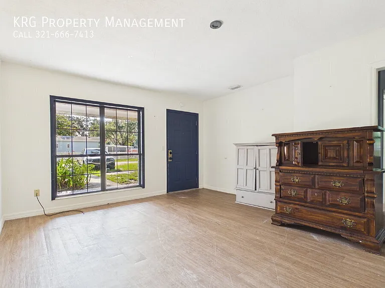 3200 NE 56th Ave #A — Photo 4