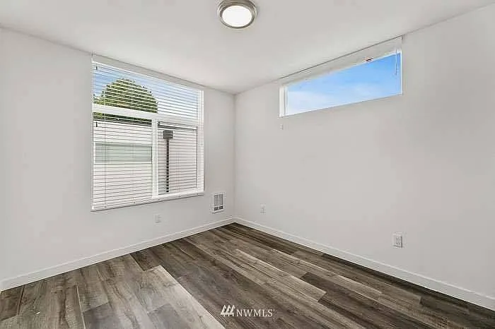 908 W Emerson St #908 — Photo 6
