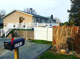 3741 John St, Emmaus, PA 18049