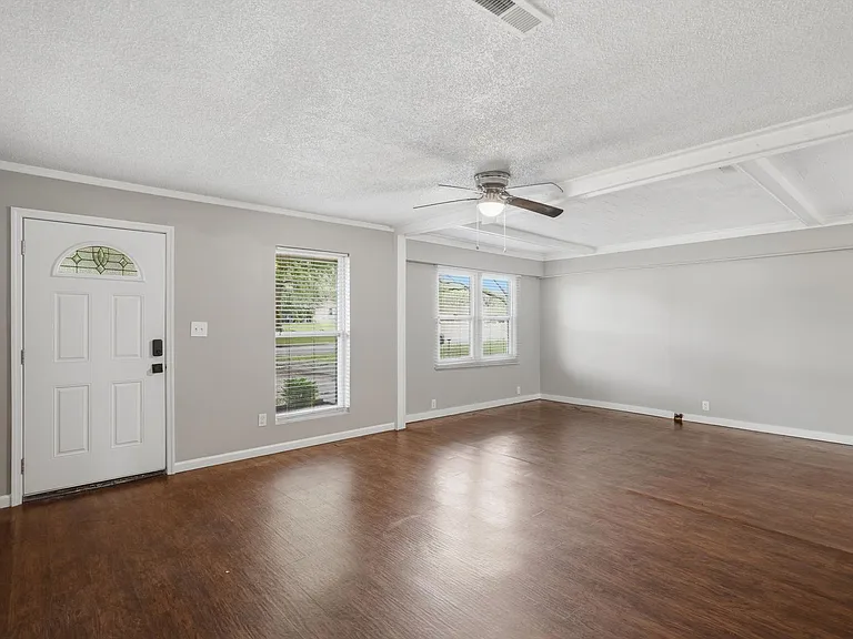 108 Hillside Rd SW — Photo 6