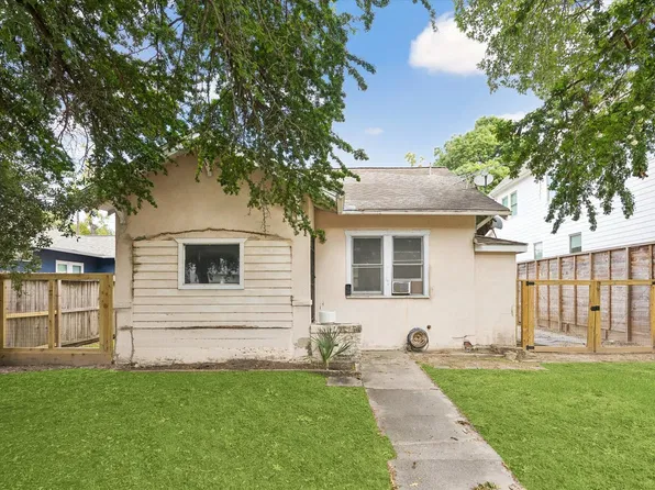 705 Ridge St, Houston, TX 77009