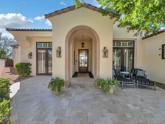2nd image of 3905 E SIERRA VISTA Drive