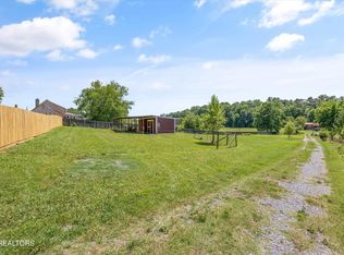7639 Gibbs Rd, Corryton, TN 37721
