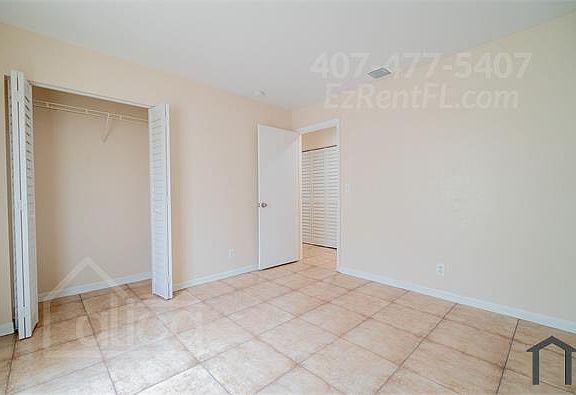 3rd image of 907 4th St