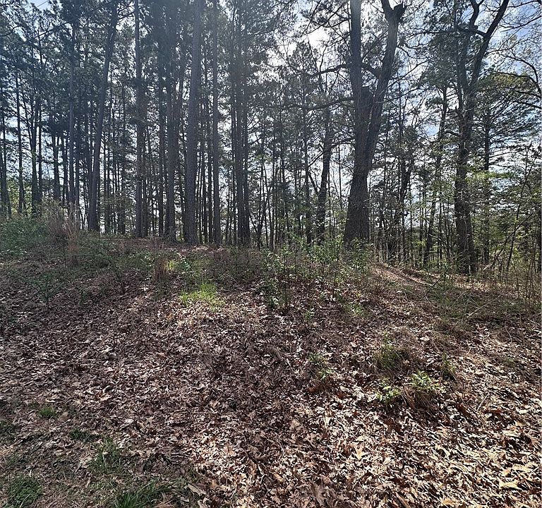 1st image of Hallock Dr #32