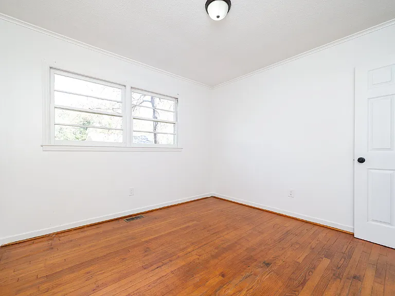 705 Ravenel St #C — Photo 18