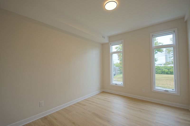Ottawa Apartment for rent - 2 Bedrooms — photo 6