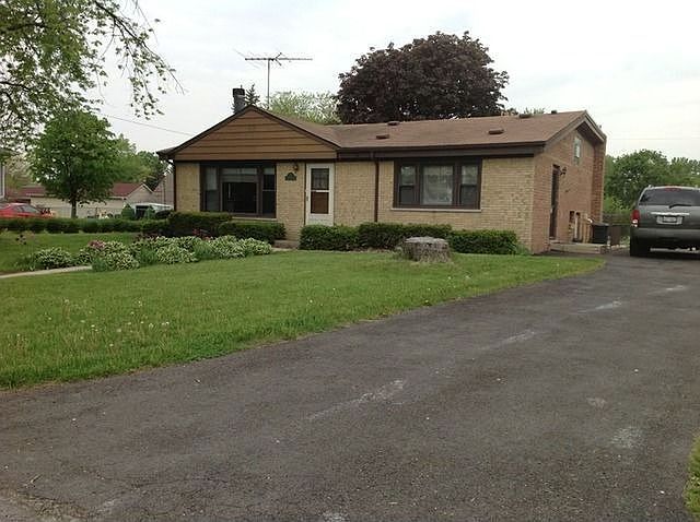 1st image of 24124 W Park Ln
