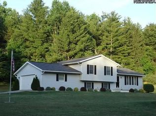 6863 Fox Valley Rd SE, Gnadenhutten, OH 44629