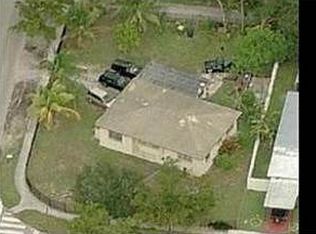 807 NE 145th St, North Miami, FL 33161