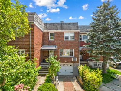 25-31 Bayside Lane, Flushing, NY, 11358