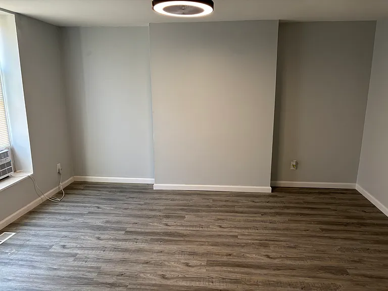 5097 Minerva Ave #1 — Photo 8
