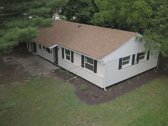2nd image of 9602 Arvin Ave