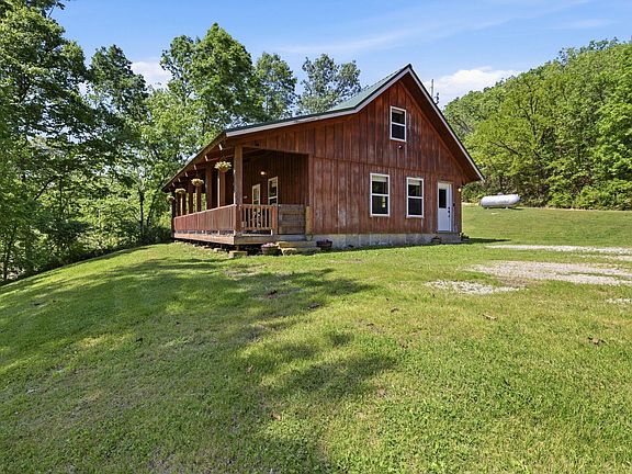 3rd image of 9004 Timber Drive