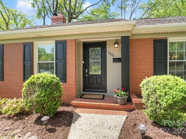 4626 Fairbluff Pl, Charlotte, NC 28209