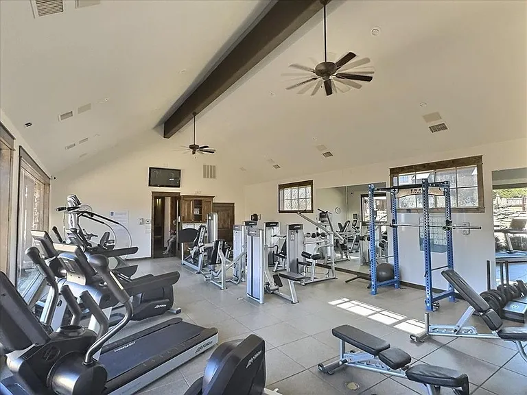 1653 Scenic Dr #102 — Photo 40