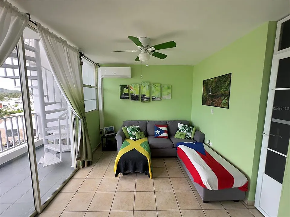 500 Calle San Patricio #D-402