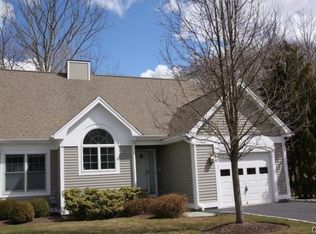 64 Carrie Cir, Fairfield, CT 06825