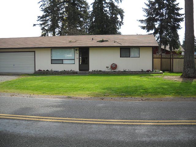 1st image of 852 172nd St E