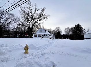 534 S West St, Feeding Hills, MA 01030