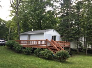 17959 Wolfe Rd, Germfask, MI 49836