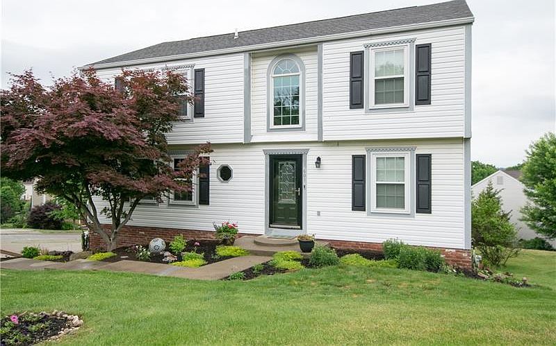 1st image of 601 Harvester Dr