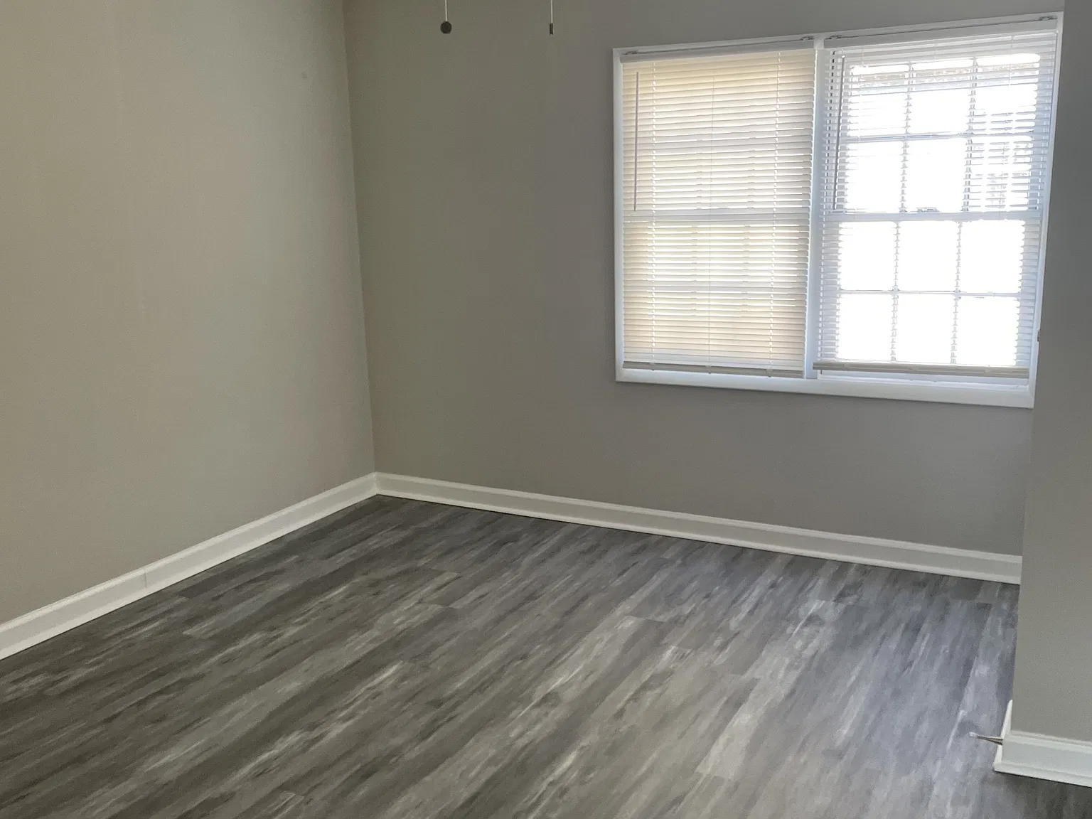 110 Oak Lane - 1 — Photo 3
