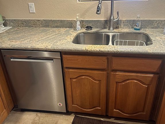 5th image of 12212 N Paradise Village Pkwy S APT 231