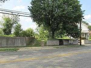 1st image of 3213 McHenry Ave