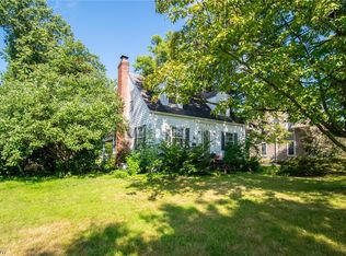 360 S Broad St, Canfield, OH