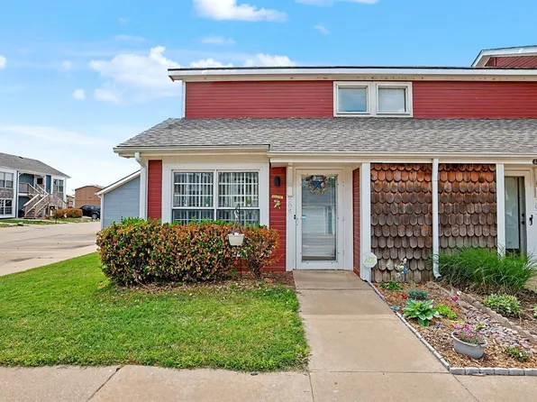 6725 W Shade Ln APT 204, Wichita, KS 67212